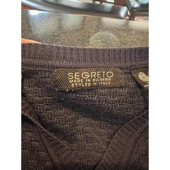 Segreto Sweater Size XL V Neck 100% Pure New Wool Fine Merino Textured Navy - Picture 14 of 16
